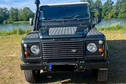 Land Rover Defender 222.598 km 23.600 &euro; Aschaffenburg 63743