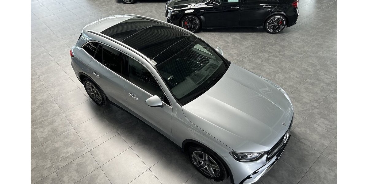 Mercedes-Benz GLC 300 4M AMG PREMIUM + DISTRONIC-PANORAMA-19´´ 8.479 km 58.280 &euro; Groß-Umstadt 64823