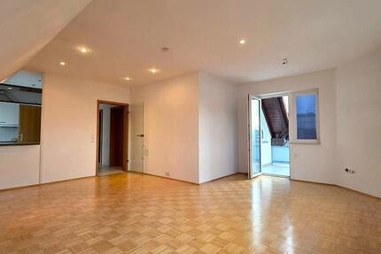 Wohnung Hanau Groß-Steinheim - 2 Zimmer, 71 m&sup2;, 900&euro; | Angebot:26284562