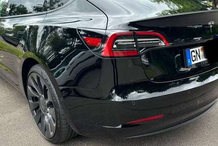 Tesla Model 3 69.000 km 33.750 &euro; Maintal 63477