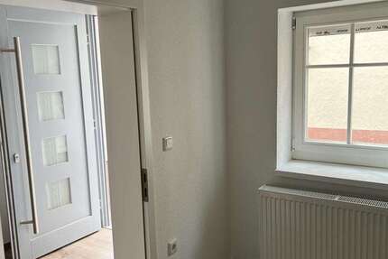 Haus Obernburg am Main - 8 Zimmer, 180 m&sup2;, 299.000&euro; | Angebot:15097726