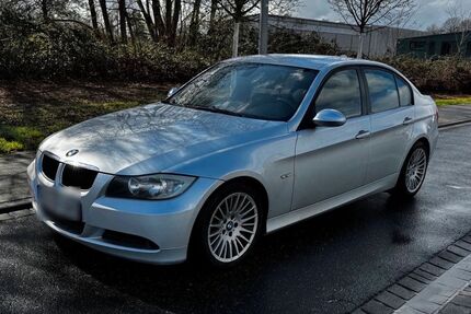 BMW 320 290.000 km 3.900 &euro; Mainaschaff 63814