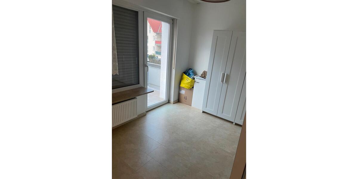 Etagenwohnung Erlenbach am Main - 3 Zimmer, 93 m&sup2;, 1.250&euro; | Angebot:25894989