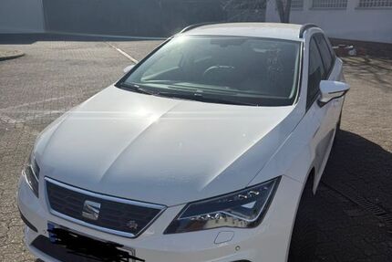 Seat Leon 137.500 km 10.500 &euro; Neuberg 63543