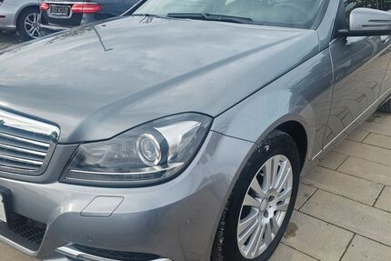 Mercedes-Benz C 200 130.000 km 12.950 &euro; Aschaffenburg 63741