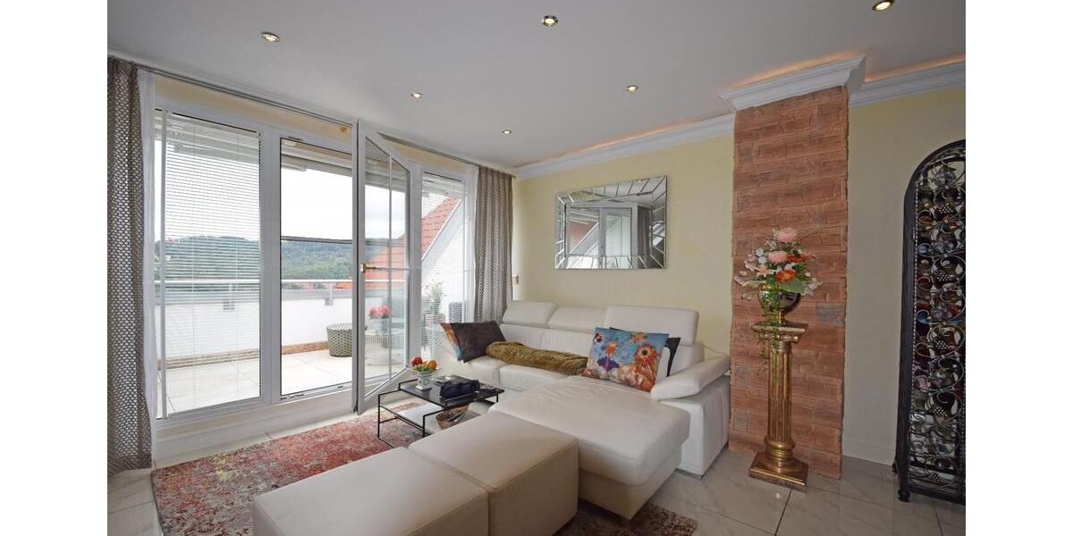 Etagenwohnung Freudenberg - 3 Zimmer, 83 m&sup2;, 289.000&euro; | Angebot:23392212