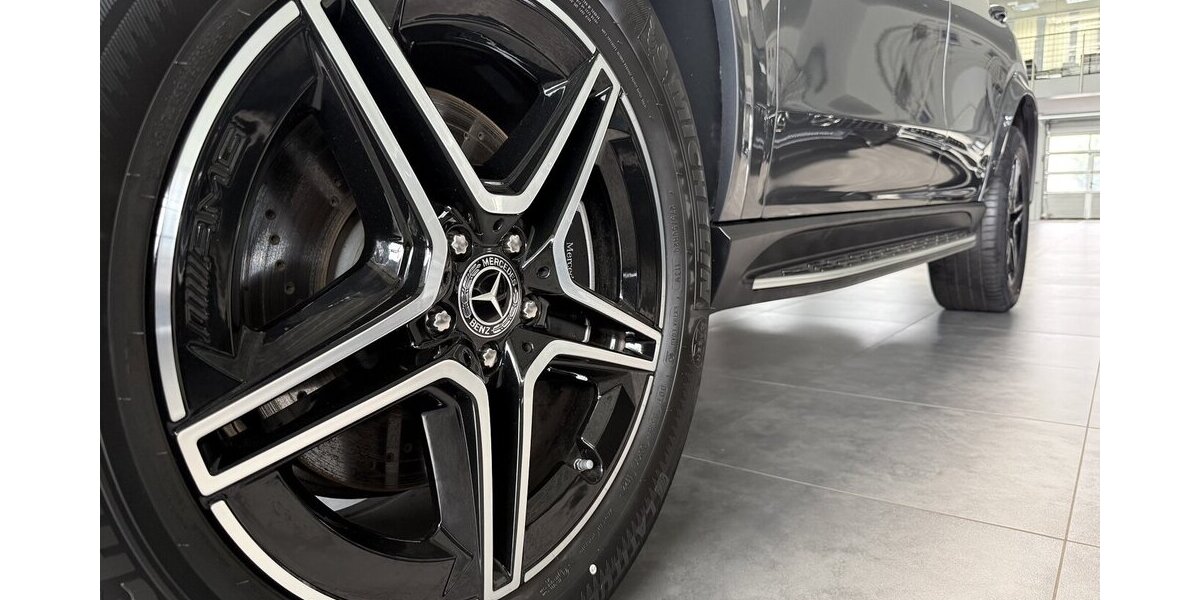 Mercedes-Benz GLE 300 d 4M AMG DISTRON.-STANDHEIZ-AIRMATIC-AHK 13.546 km 83.899 &euro; Groß-Umstadt 64823