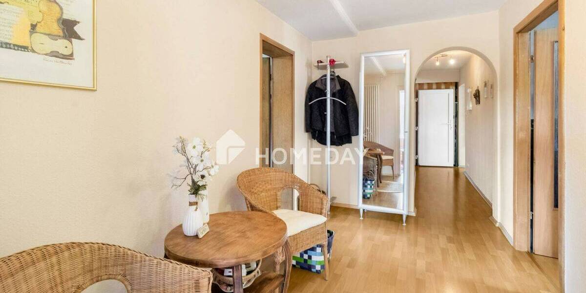 Einfamilienhaus Langenselbold - 9 Zimmer, 215 m&sup2;, 749.000&euro; | Angebot:26290237