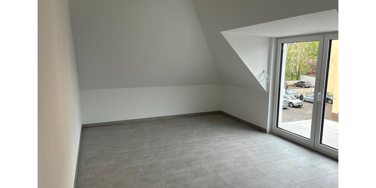 Dachgeschoßwohnung Erlensee - 3 Zimmer, 88 m&sup2;, 1.650&euro; | Angebot:26248546