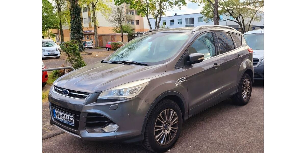 Ford Kuga 145.000 km 5.400 &euro; Hanau 63454