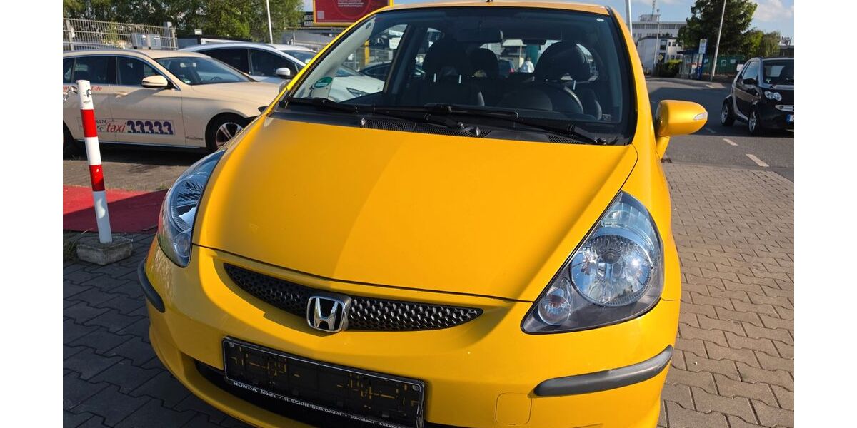 Honda Jazz 60.000 km 6.500 &euro; Dietzenbach 63128