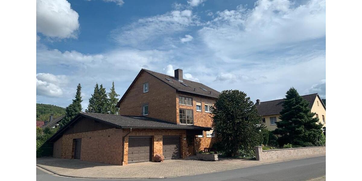 Mehrfamilienhaus, Wohnhaus Klingenberg am Main - 11 Zimmer, 250 m&sup2;, 649.000&euro; | Angebot:24864932