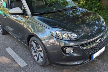 Opel Adam 104.000 km 7.200 &euro; Leidersbach 63849
