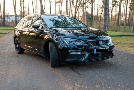 Seat Leon 90.000 km 13.999 &euro; Hanau 63457