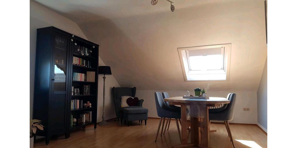 Dachgeschoßwohnung Großostheim - 3 Zimmer, 75 m&sup2;, 850&euro; | Angebot:25987683