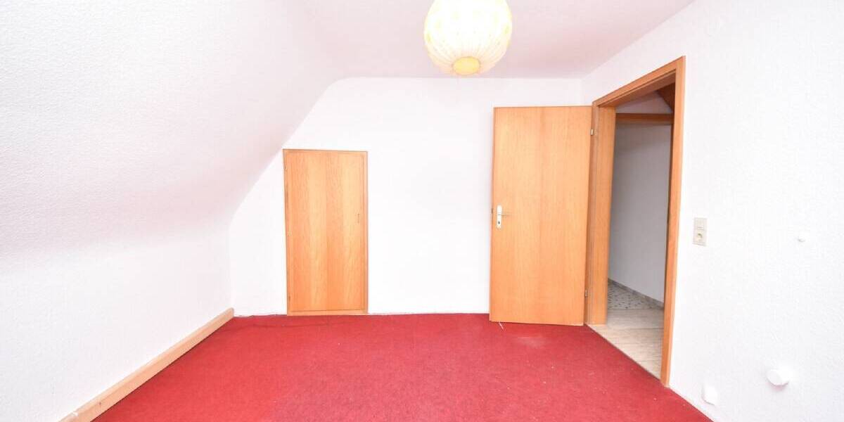 Einfamilienhaus Laufach Hain - 7 Zimmer, 120 m&sup2;, 345.000&euro; | Angebot:25693332