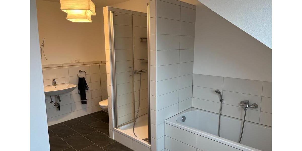 Etagenwohnung Hanau Lamboy - 4.5 Zimmer, 100 m&sup2;, 1.685&euro; | Angebot:26025568