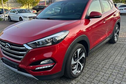 Hyundai TUCSON 119.000 km 11.900 &euro; Wörth am Main 63939