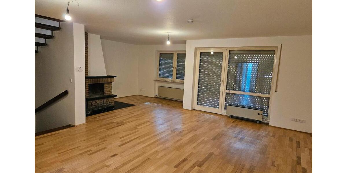 Doppelhaushälfte Seligenstadt - 5 Zimmer, 160 m&sup2;, 1.600&euro; | Angebot:26532836