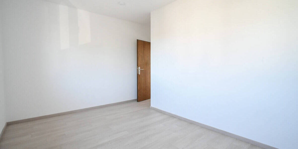 Etagenwohnung Großostheim - 4 Zimmer, 108 m&sup2;, 1.100&euro; | Angebot:26345554