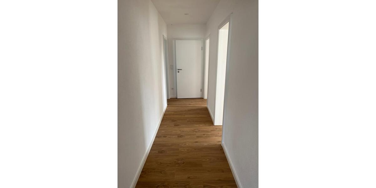 Etagenwohnung Kleinwallstadt - 3 Zimmer, 85 m&sup2;, 850&euro; | Angebot:26038539