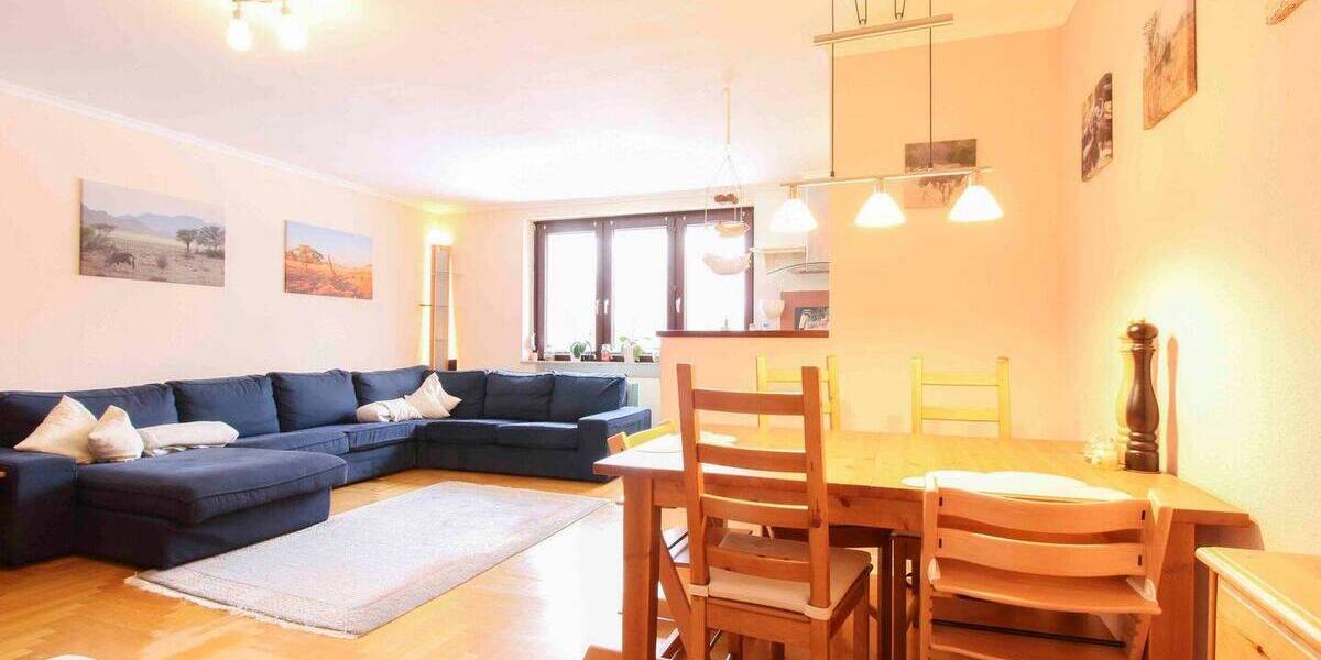 Etagenwohnung Gelnhausen - 3 Zimmer, 91 m&sup2;, 299.000&euro; | Angebot:26244747