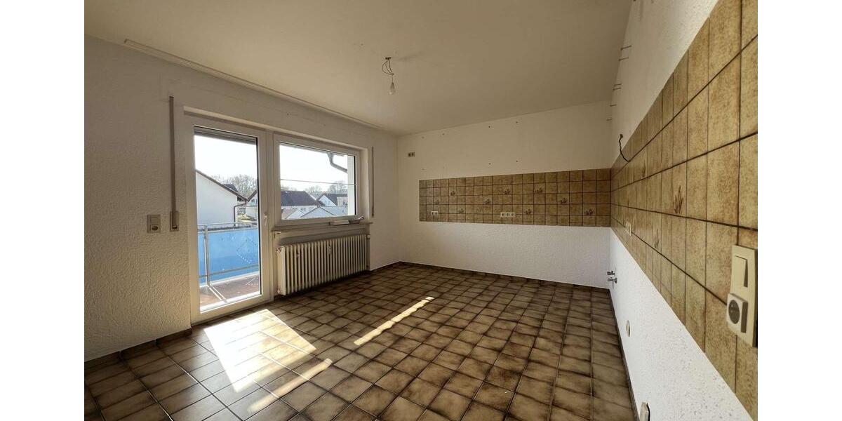 Etagenwohnung Heinrichsthal - 5 Zimmer, 136 m&sup2;, 725&euro; | Angebot:24730035