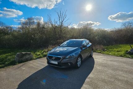 Volvo V40 Cross Country 199.436 km 14.000 &euro; Dietzenbach 63128