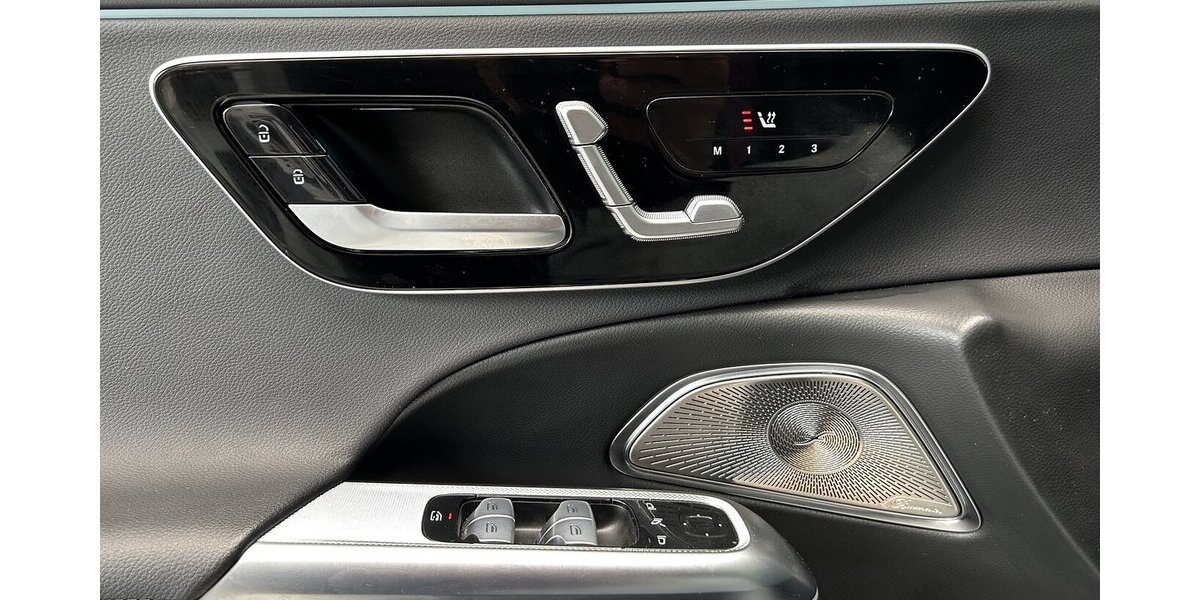 Mercedes-Benz E 200 AMG ADVANCED+ STANDHEIZUNG-DISTRONIC-360°! 24.993 km 53.489 &euro; Groß-Umstadt 64823