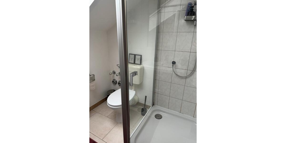 Dachgeschoßwohnung Gründau - 2 Zimmer, 62 m&sup2;, 620&euro; | Angebot:26670534