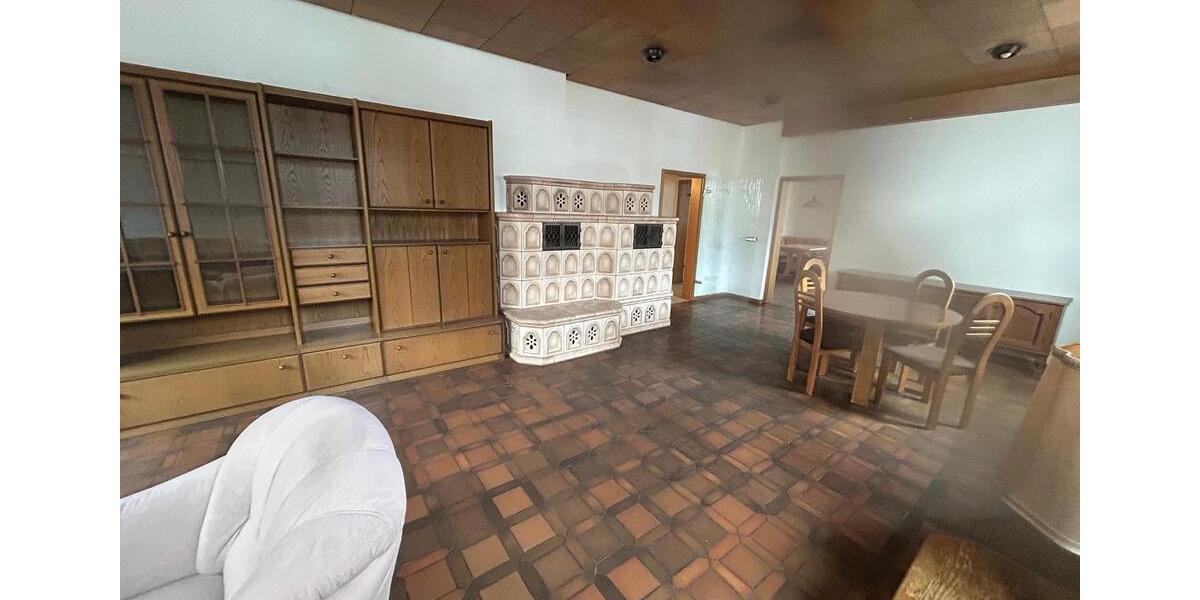 Erdgeschoßwohnung Bessenbach - 2 Zimmer, 135 m&sup2;, 1.100&euro; | Angebot:25722555