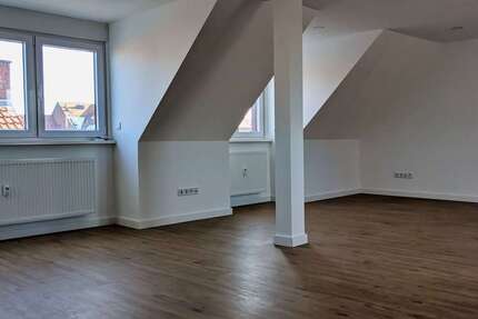 Wohnung Aschaffenburg Österreicher Kolonie - 2 Zimmer, 77 m&sup2;, 1.050&euro; | Angebot:24756755