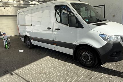Mercedes-Benz Sprinter 218.000 km 16.600 &euro; Hanau 63452