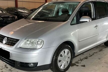 VW Touran 186.000 km 1.250 &euro; Heusenstamm 63150