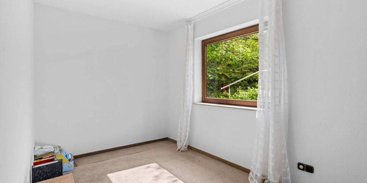 Einfamilienhaus Gelnhausen - 7 Zimmer, 205 m&sup2;, 610.000&euro; | Angebot:26684192