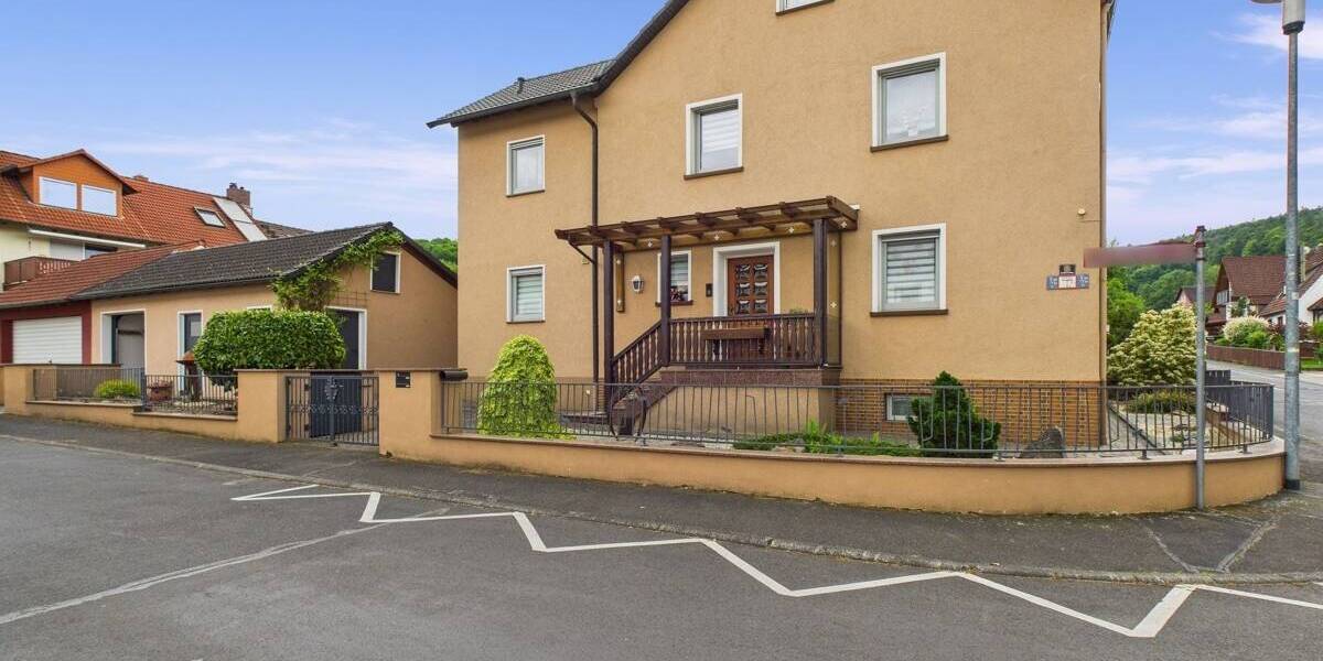 Mehrfamilienhaus, Wohnhaus Hösbach - 8 Zimmer, 215 m&sup2;, 619.000&euro; | Angebot:25698992