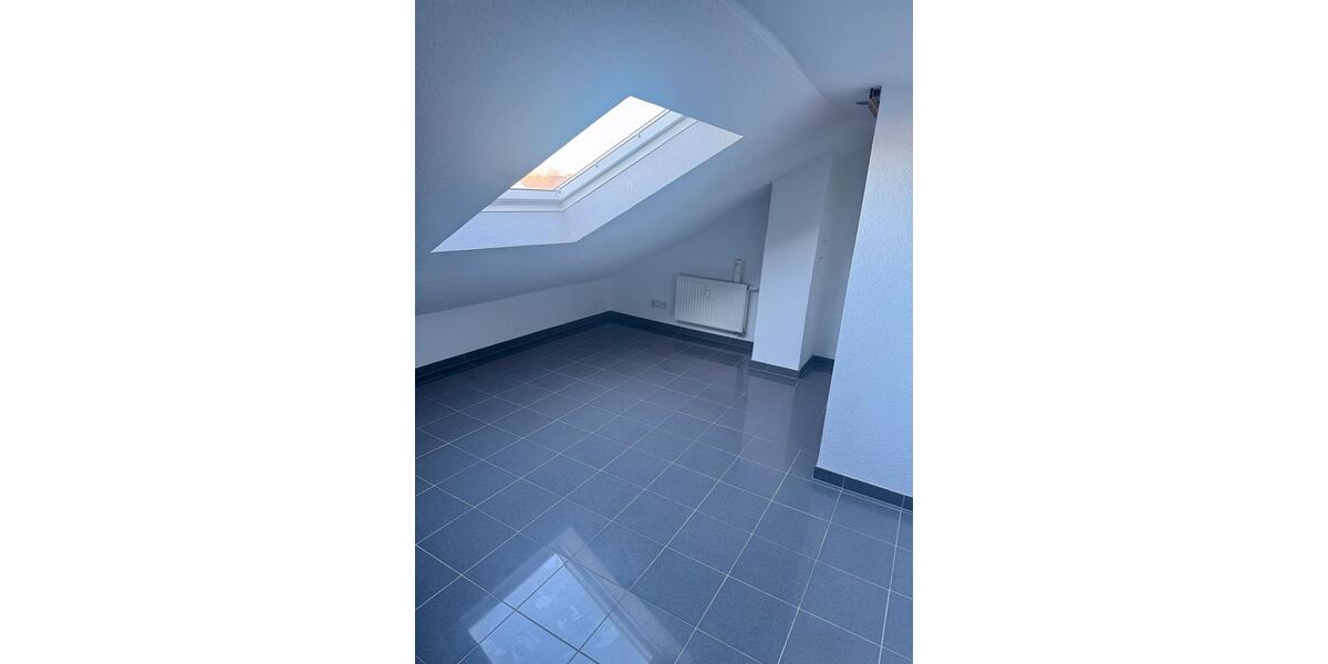 Dachgeschoßwohnung Karlstein am Main - 3 Zimmer, 65 m&sup2;, 850&euro; | Angebot:25364501