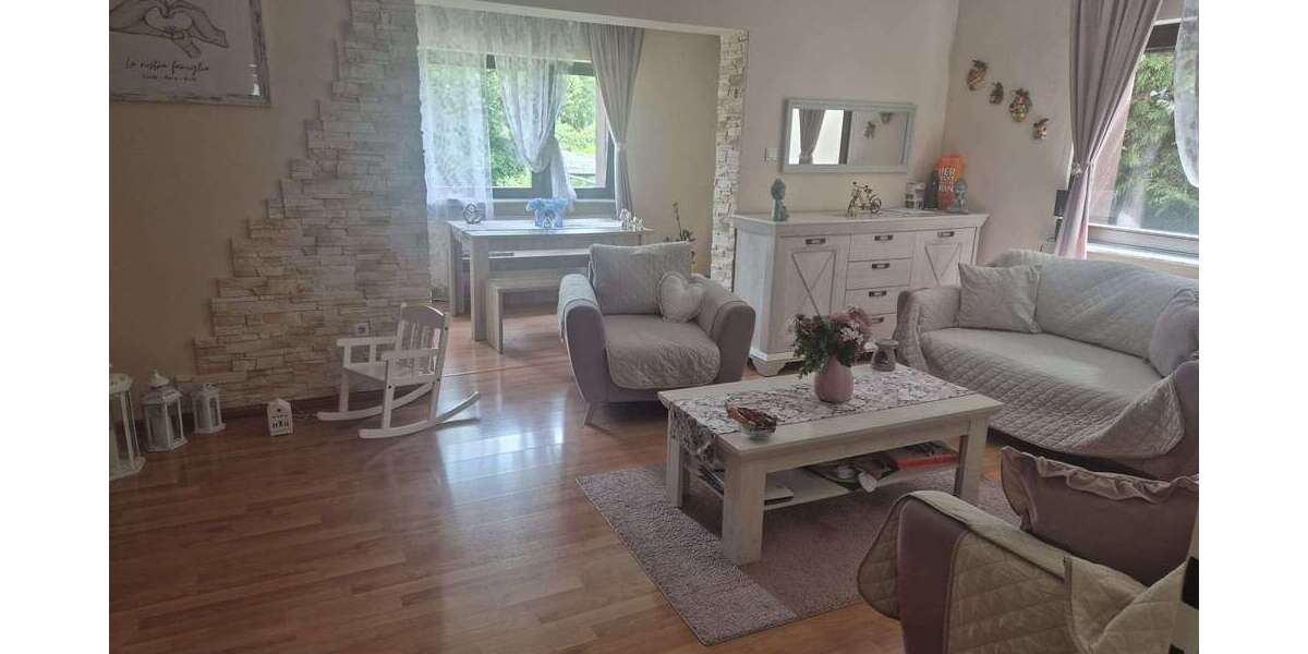 Etagenwohnung Maintal - 4 Zimmer, 94 m&sup2;, 960&euro; | Angebot:26828968
