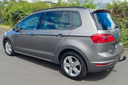 VW Golf Sportsvan 125.700 km 8.200 &euro; Mühlheim am Main 63065