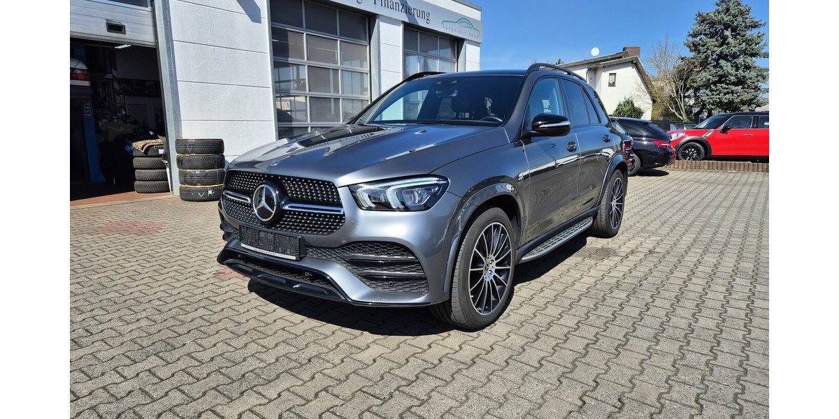 Mercedes-Benz GLE 400 d 4M AMG Line AHK Panorama Rückfahrkamera 83.401 km 57.890 &euro; Rodgau 63110