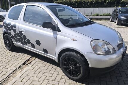 Toyota Yaris 108.000 km 2.711 &euro; Klingenberg am Main 63911