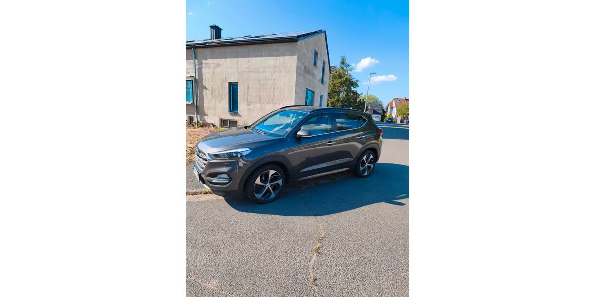 Hyundai TUCSON 95.500 km 16.350 &euro; Rödermark 63322