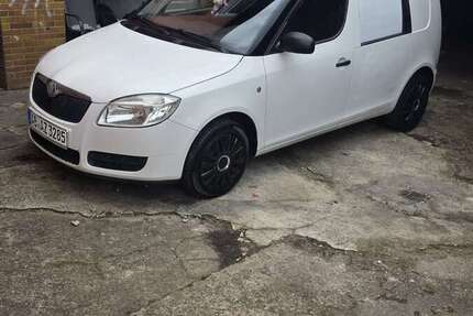 Skoda Praktik 286.000 km 1.700 &euro; Dammbach 63874