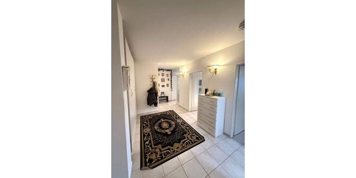 Etagenwohnung Dietzenbach - 3 Zimmer, 90 m&sup2;, 259.500&euro; | Angebot:25690277