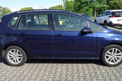 VW Golf Sportsvan 130.000 km 14.800 &euro; Erlenbach a. Main 63906