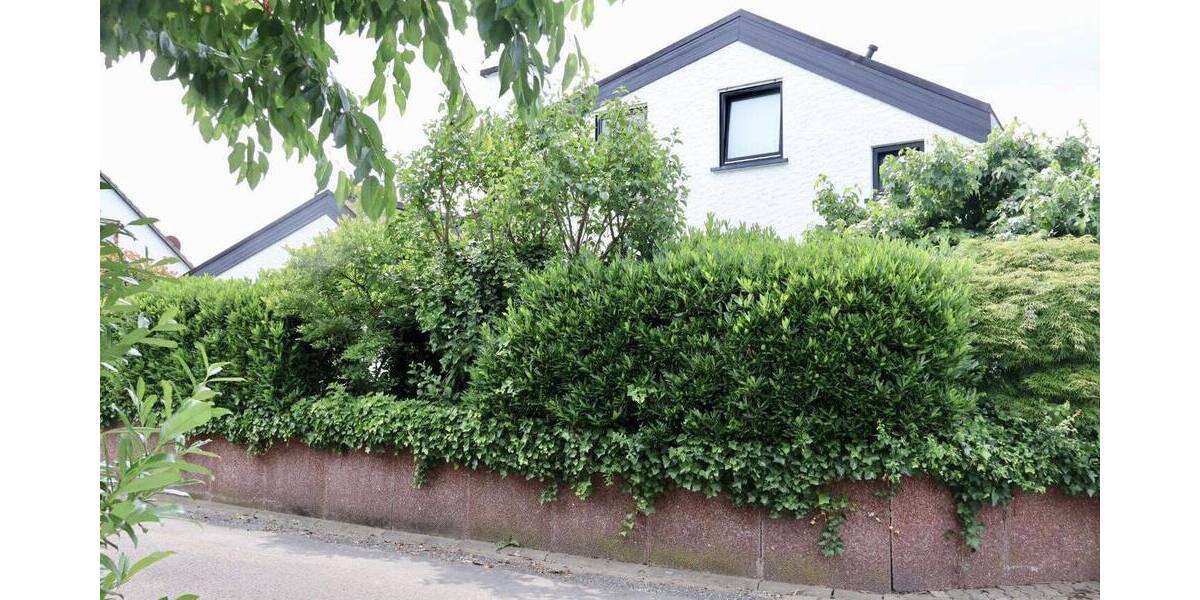 Einfamilienhaus Hasselroth Neuenhaßlau - 5 Zimmer, 210 m&sup2;, 620.000&euro; | Angebot:26054578