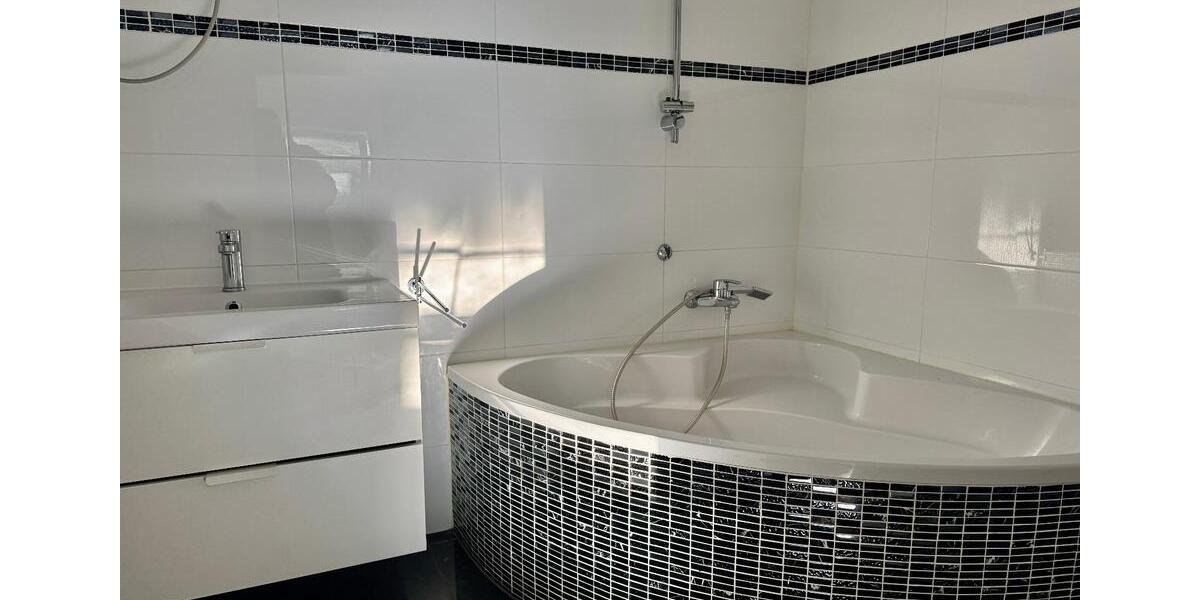 Etagenwohnung Linsengericht - 3 Zimmer, 100 m&sup2;, 1.200&euro; | Angebot:25568208