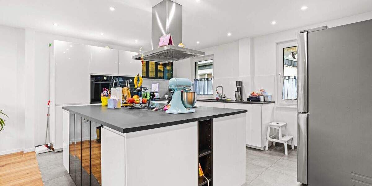 Einfamilienhaus Gelnhausen - 6 Zimmer, 196 m&sup2;, 875.000&euro; | Angebot:25685338