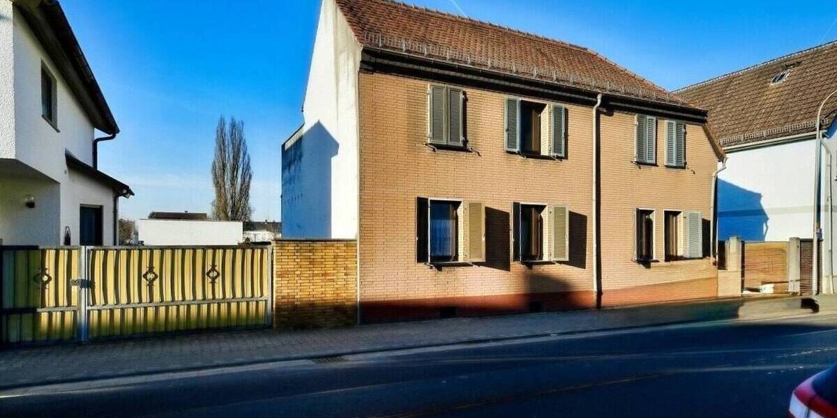 Einfamilienhaus Babenhausen - 7 Zimmer, 137 m&sup2;, 249.000&euro; | Angebot:26065872