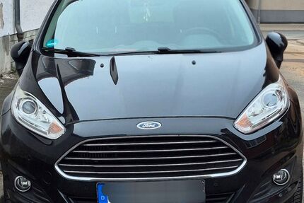 Ford Fiesta 41.000 km 6.500 &euro; Kleinostheim 63801